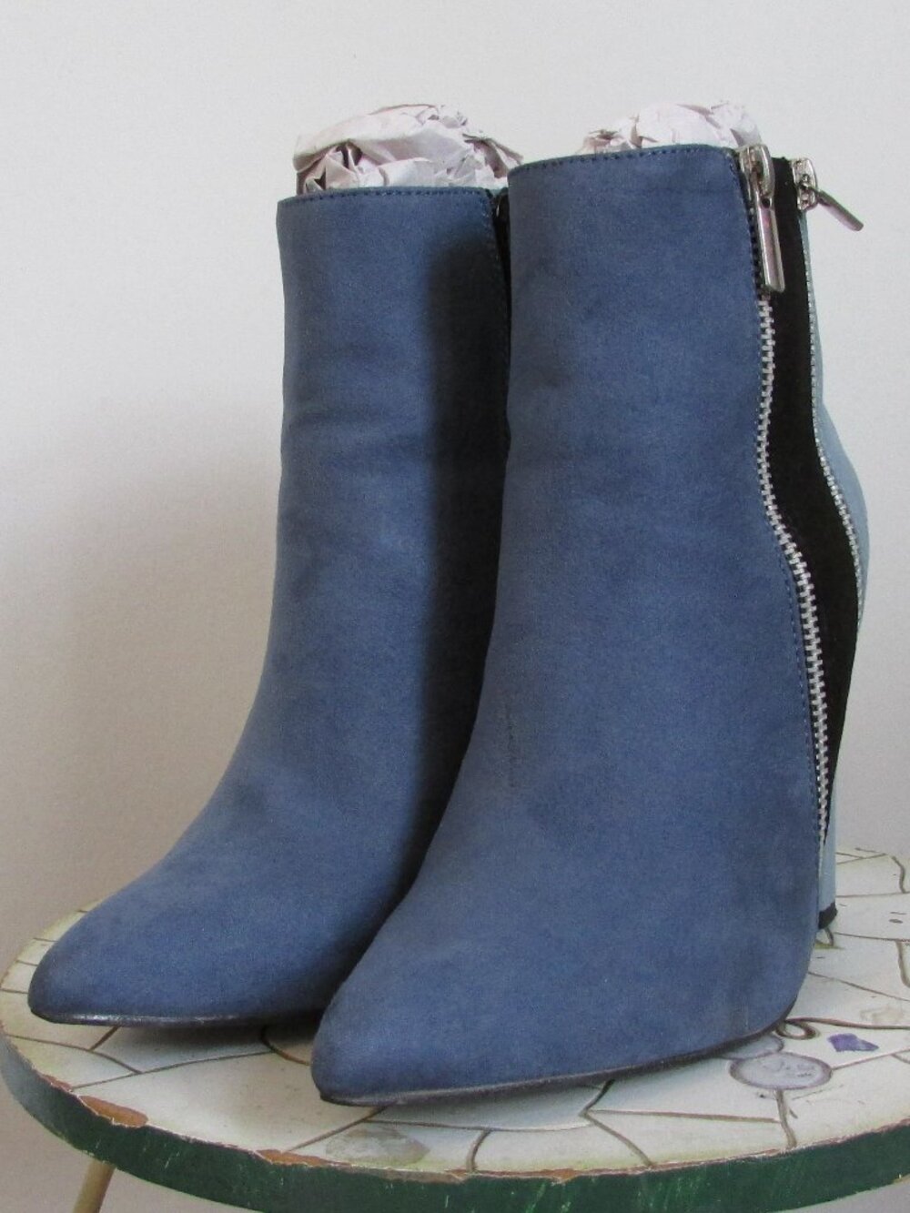 Remi Blue Booties - Picture 7 of 8